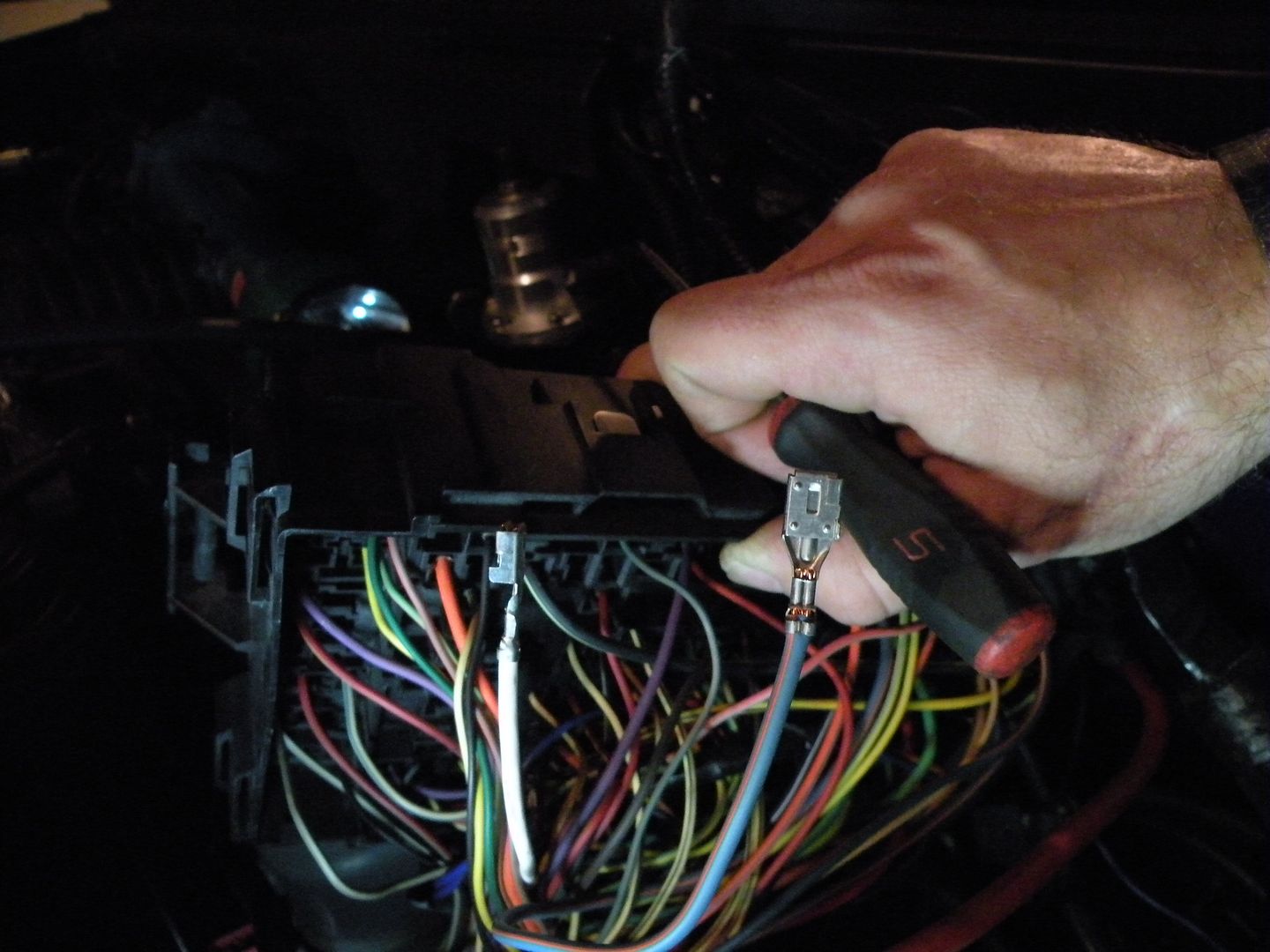 Over kill fuel pump switch for pumping out your tank. Lightning Rodder